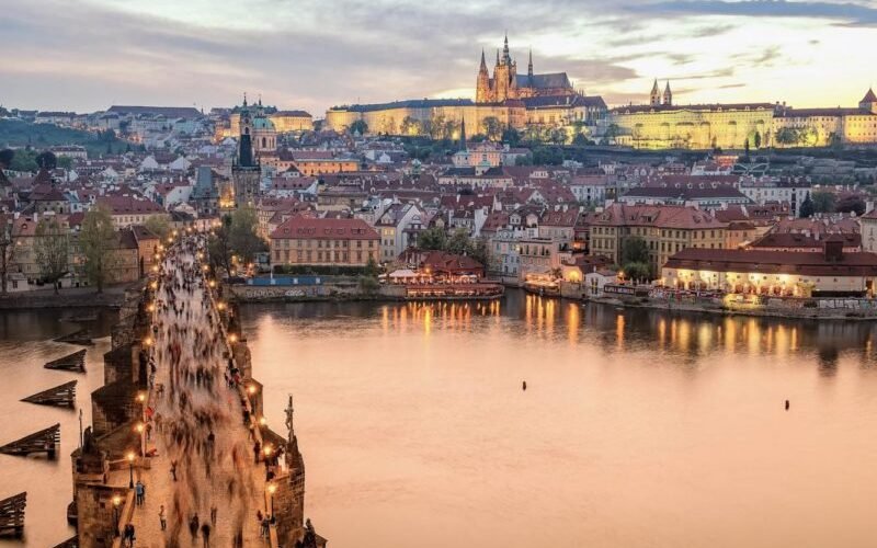prague castle twilight